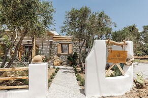 Naxian Serenity Suites