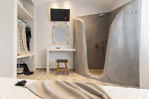 Naxian Serenity Suites