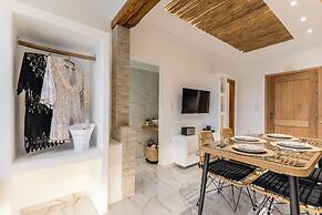 Naxian Serenity Suites