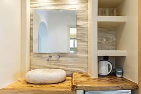 Naxian Serenity Suites