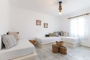 Naxian Serenity Suites