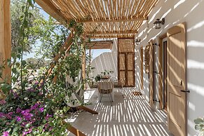 Naxian Serenity Suites