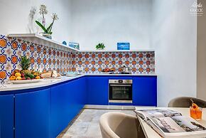 Villa Degli Dei - Private Waterfront Villa