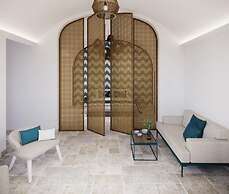 Villa Degli Dei - Private Waterfront Villa