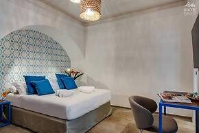 Villa Degli Dei - Private Waterfront Villa