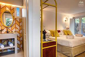 Villa Degli Dei - Private Waterfront Villa