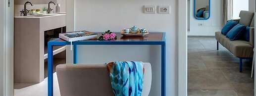 Villa Degli Dei - Private Waterfront Villa