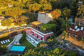 Villa Degli Dei - Private Waterfront Villa