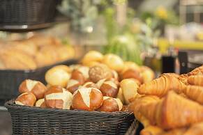 Holiday Inn - the niu, Pax Berlin Airport by IHG