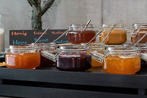 Holiday Inn - the niu, Pax Berlin Airport by IHG