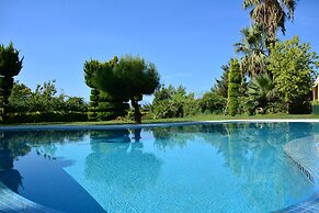 Pine Villas & Apartments Kusadasi