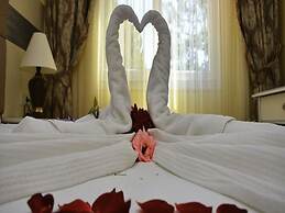 Pine Villas & Apartments Kusadasi