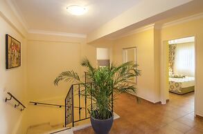 Pine Villas & Apartments Kusadasi