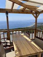 Assos Karadut Taş Otel