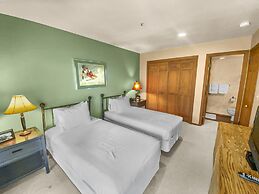 1791 Lakeside Getaway At Deer Valley! Outdoor Heated Pool & Hot Tubs! 