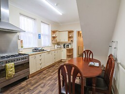 Sunnyside Holiday Apartment 1