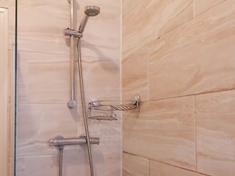 Sunnyside Holiday Apartment 1