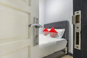 OYO 3399 Gea Guest HouseNearGramedia Mall