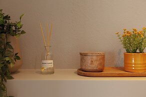 Stunning Marina View - Brand New - City Center