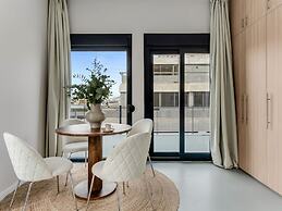 Sanders Port - Majest Studio With Roof-top Terrace