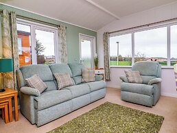 Daffodil Lodge