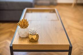 Elegant Suite by Cloudkeys