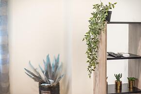 Elegant Suite by Cloudkeys