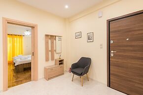 Elegant Home in Quiet Street by Cloudkeys