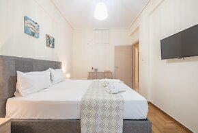 Elegant Home in Quiet Street by Cloudkeys