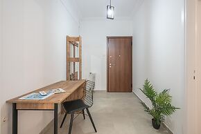 Athens Bright Suite by Cloudkeys