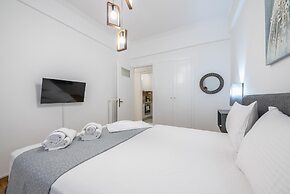 Athens Bright Suite by Cloudkeys