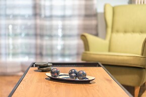 Boutique Acropolis Apartment by Cloudkeys