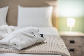 Boutique Acropolis Apartment by Cloudkeys