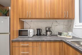 Elegant Mavili Suite by Cloudkeys