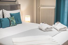 Elegant Mavili Suite by Cloudkeys