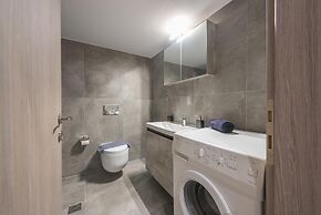 Elegant Mavili Suite by Cloudkeys