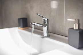 Elegant Mavili Suite by Cloudkeys