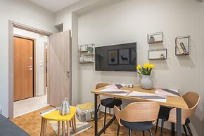 Elegant Mavili Suite by Cloudkeys