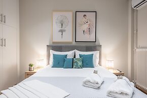 Elegant Mavili Suite by Cloudkeys