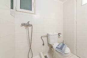 Athens Boutique Apartment by Cloudkeys