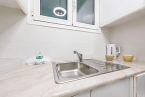 Athens Boutique Apartment by Cloudkeys