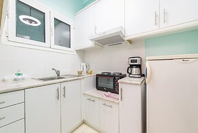 Athens Boutique Apartment by Cloudkeys