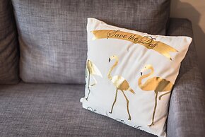 Athens Boutique Apartment by Cloudkeys