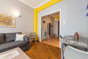 Athens Boutique Apartment by Cloudkeys