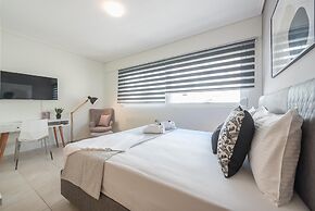 Luxury Loft With a Balcony by Cloudkeys