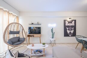 Luxury Loft With a Balcony by Cloudkeys