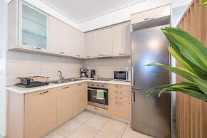 Luxury Loft With a Balcony by Cloudkeys