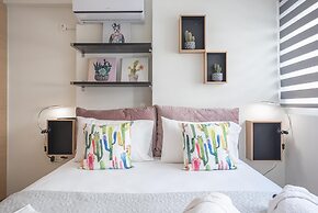 Elegant Home With Balcony by Cloudkeys