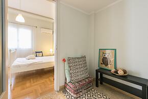 Spacious Acropolis Home by Cloudkeys