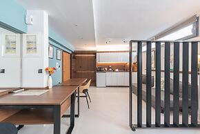 Phaedra Hideaway Suite Near Acropolis by Cloudkeys